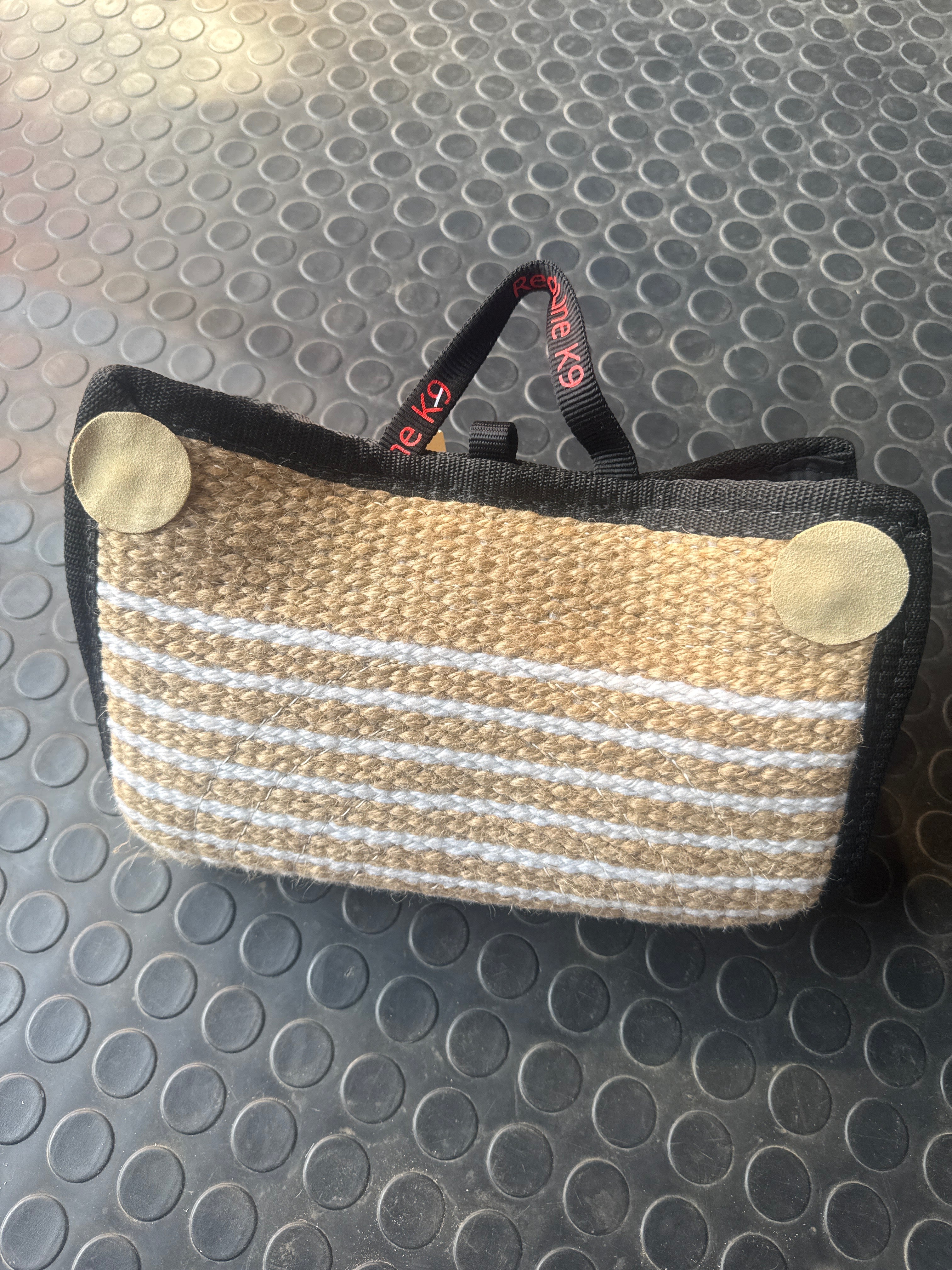 Jute Wedge w/ Hidden Handle